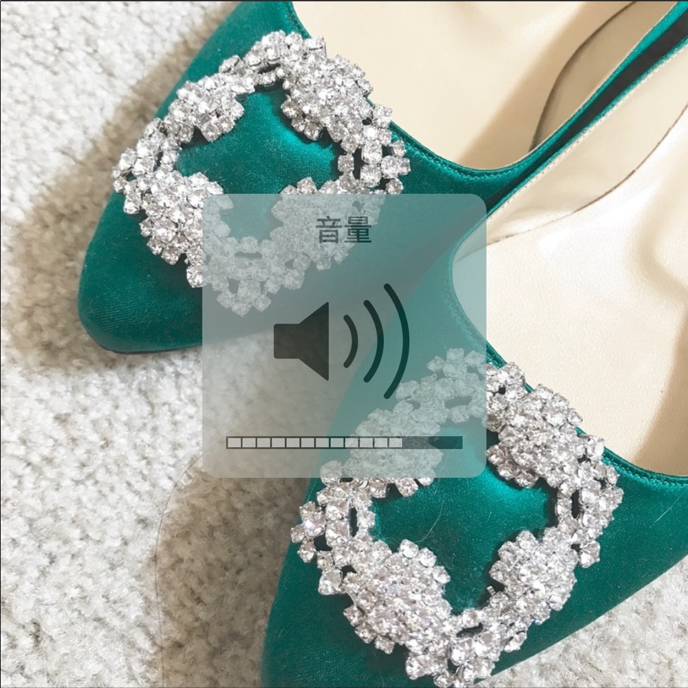 Manalo Blahnik silk green flat shoe size 40